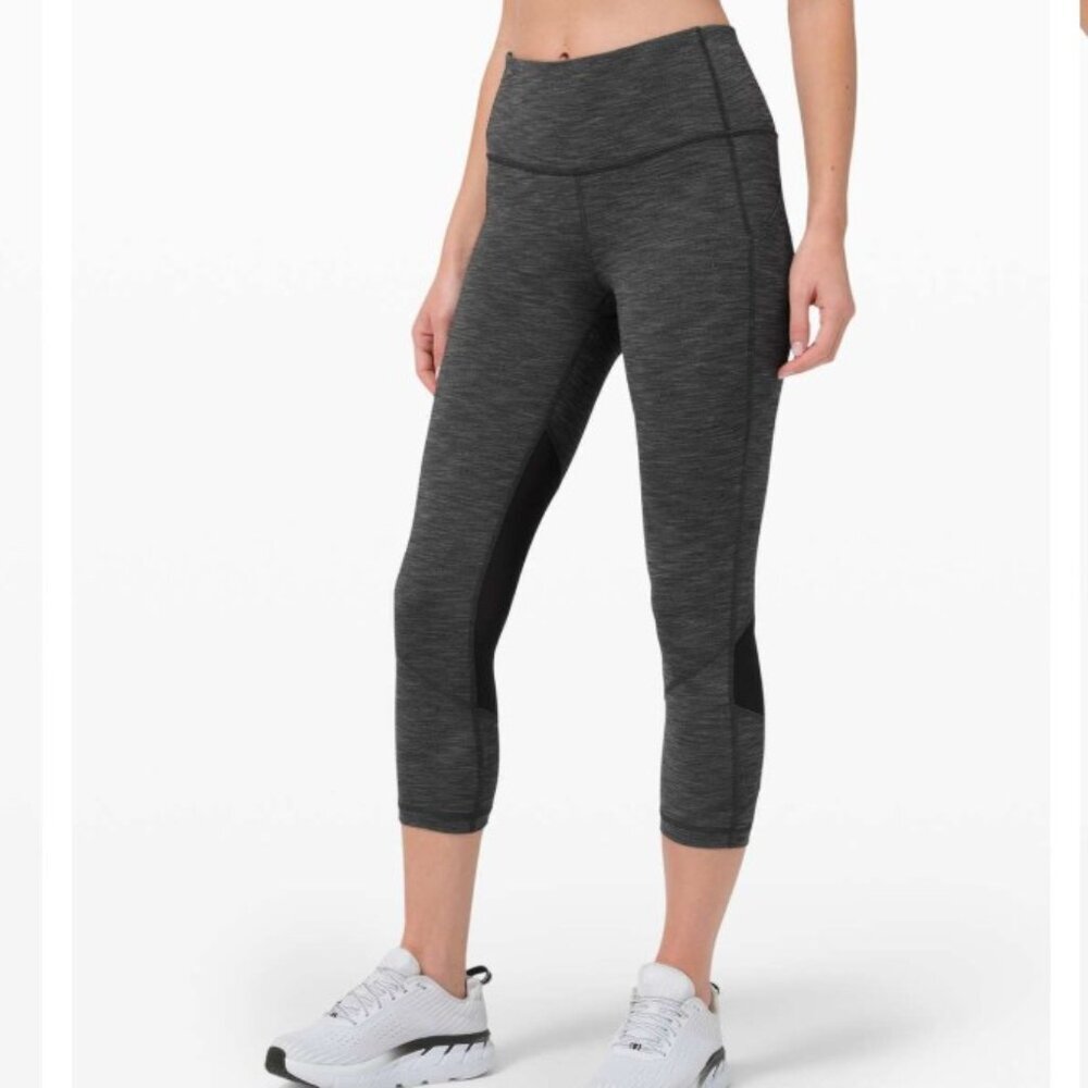 Lululemon SIZE 10 Pace Rival Mid-Rise Crop 22” Heathered Black / Black